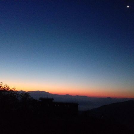 Nagarkot Sunshine Hotel Baluwapati Deupur Bagian luar foto