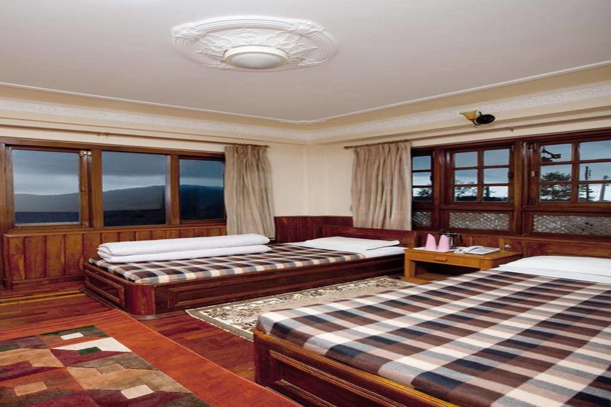 Nagarkot Sunshine Hotel Baluwapati Deupur Bagian luar foto