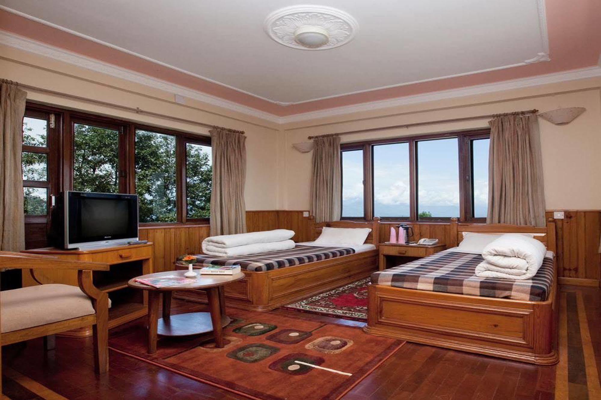Nagarkot Sunshine Hotel Baluwapati Deupur Bagian luar foto